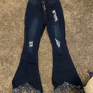 Fit and Flare Fringe Bottom Jeans